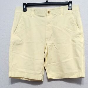 2/$30 St John's Bay Men's Flat Front Comfort Stretch Yellow Shorts Size 36W